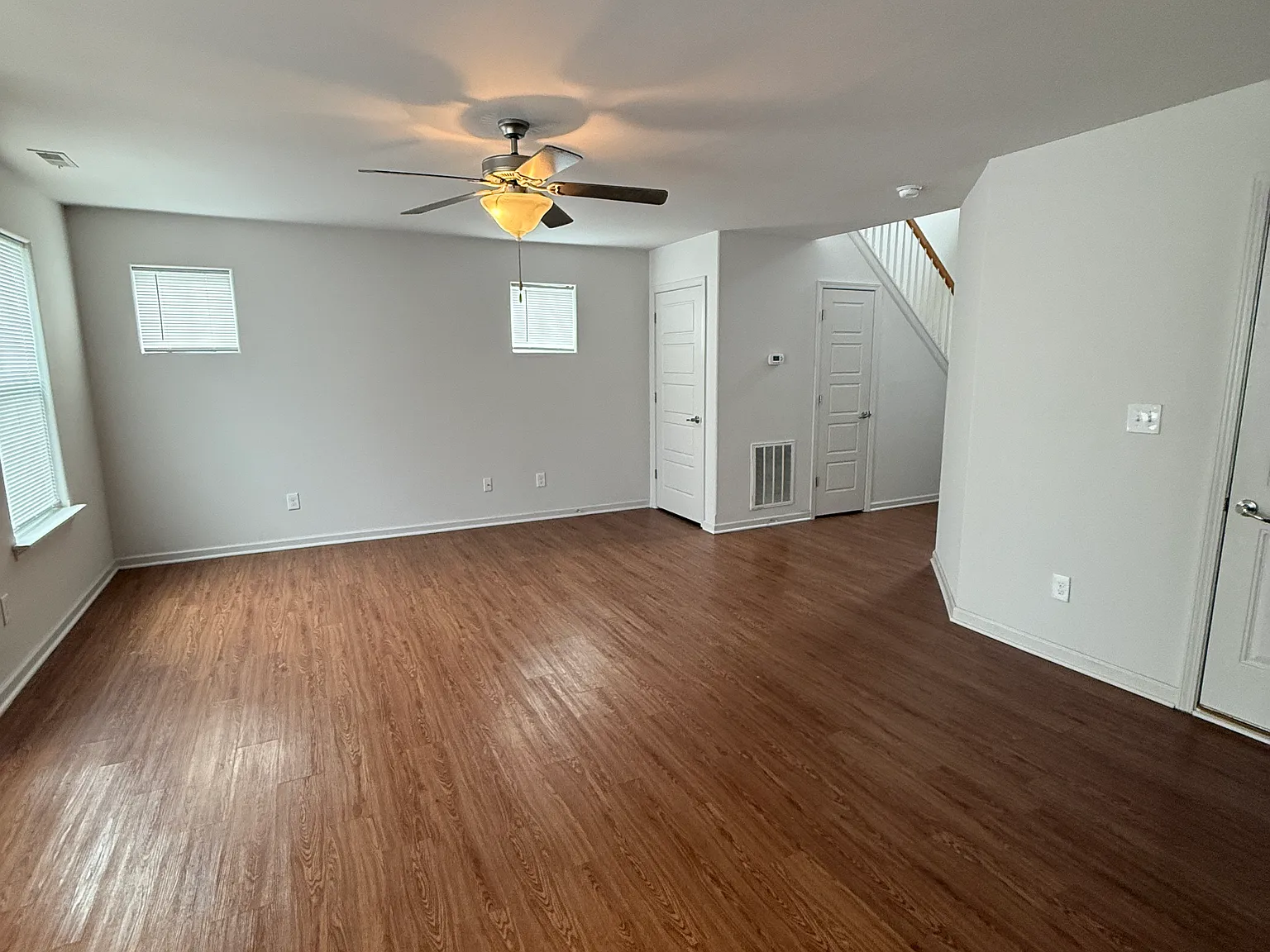 3 bed, 2.5 bath, 1543 sqft, $2,250 — Photo 3