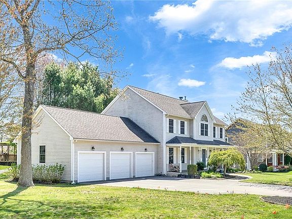 2nd image of 317 Windmill Dr