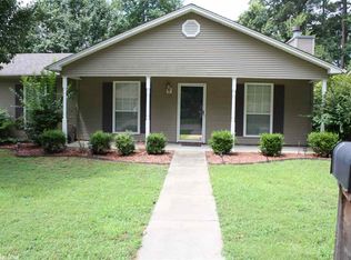 2621 Stoneleigh Dr, Benton, AR 72015