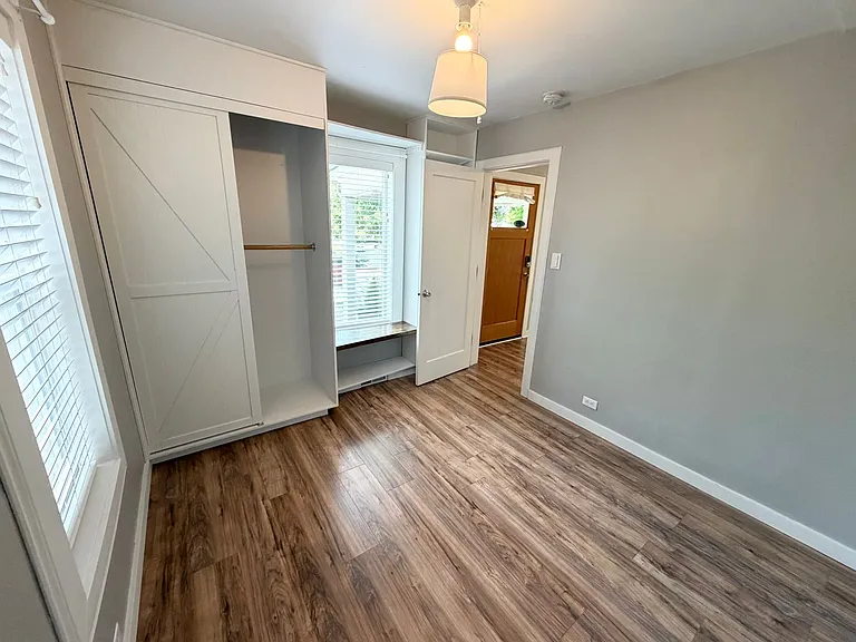 9216 N Portsmouth Ave — Photo 18