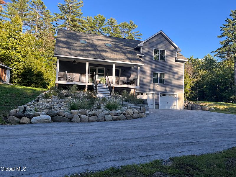 3rd image of 41 Moffitt Road