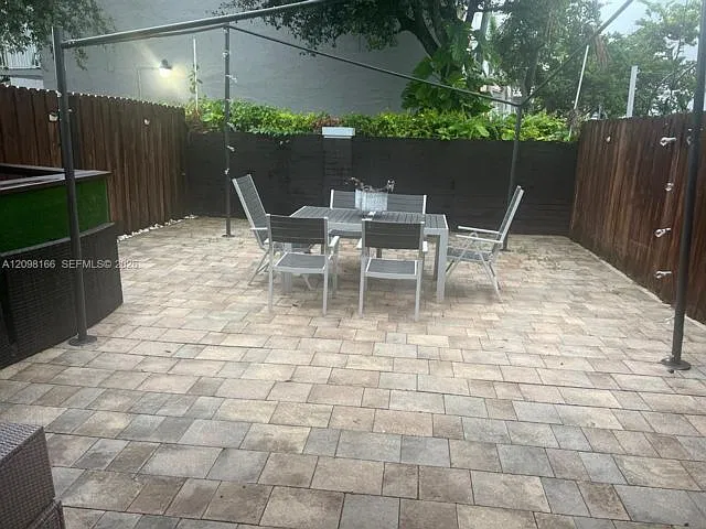 3 bed, 2.5 bath, $3,600 — Photo 4