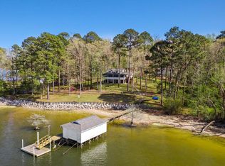 211 Laguna Ct, Hemphill, TX 75948