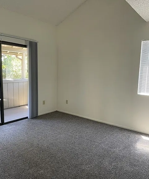 4301 California Ave #21 — Photo 14