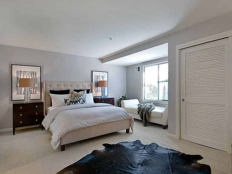 650 Chestnut St #302 — Photo 11