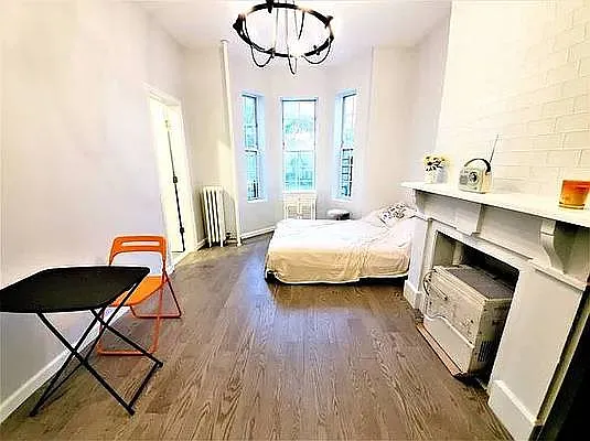 Rented by Brooklyn Property Group LLC | media 22