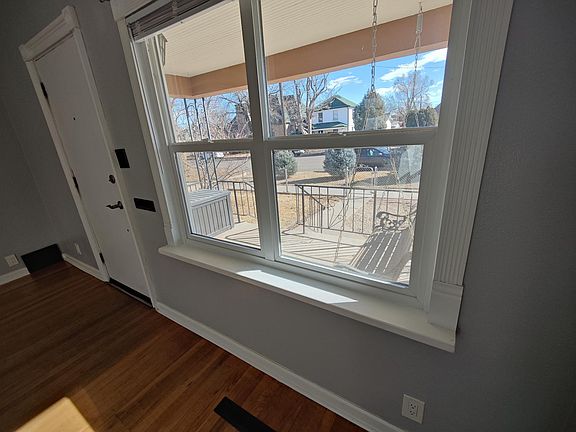 3rd image of 311 Jefferson St