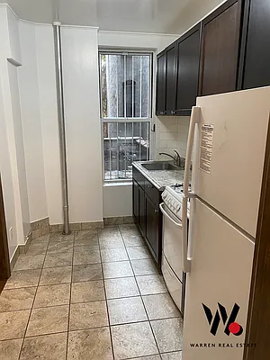 Rented by Warren T Real Estate Corp. | media 12