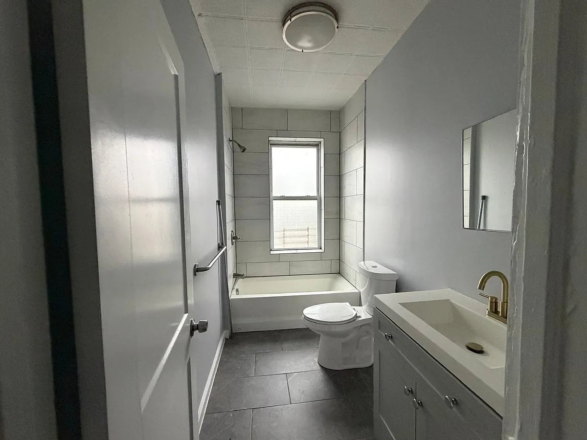 Photo 2 of 3 - 1343 Springfield Ave #18 - Irvington, NJ Building Photo - 1343 Springfield Ave #18