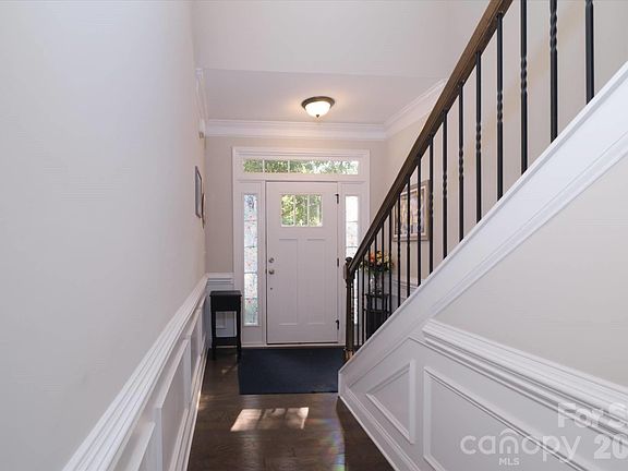 5th image of 4185 La Crema Dr