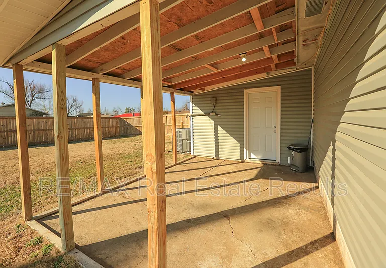 1314 W Margaret Pl — Photo 26