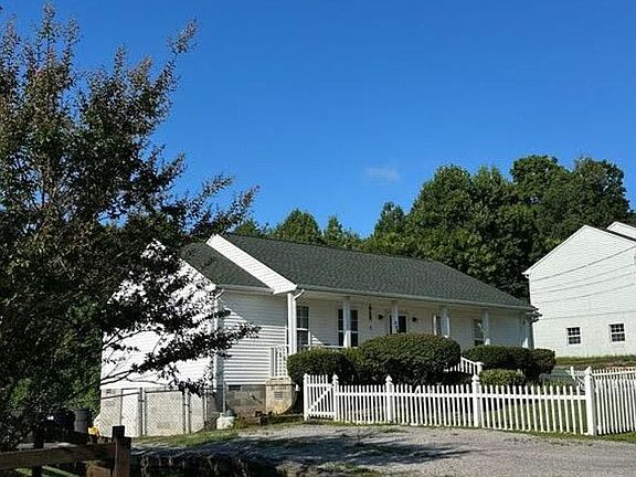 3rd image of 506 Bellwood St