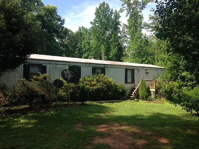 1st image of 954 Hatters Creek Dr