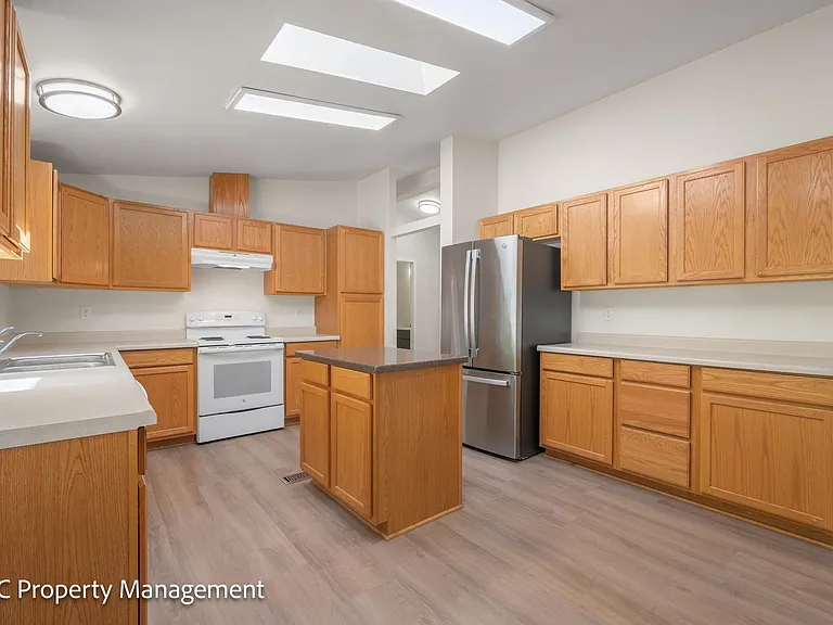 76848 London Rd — Photo 10