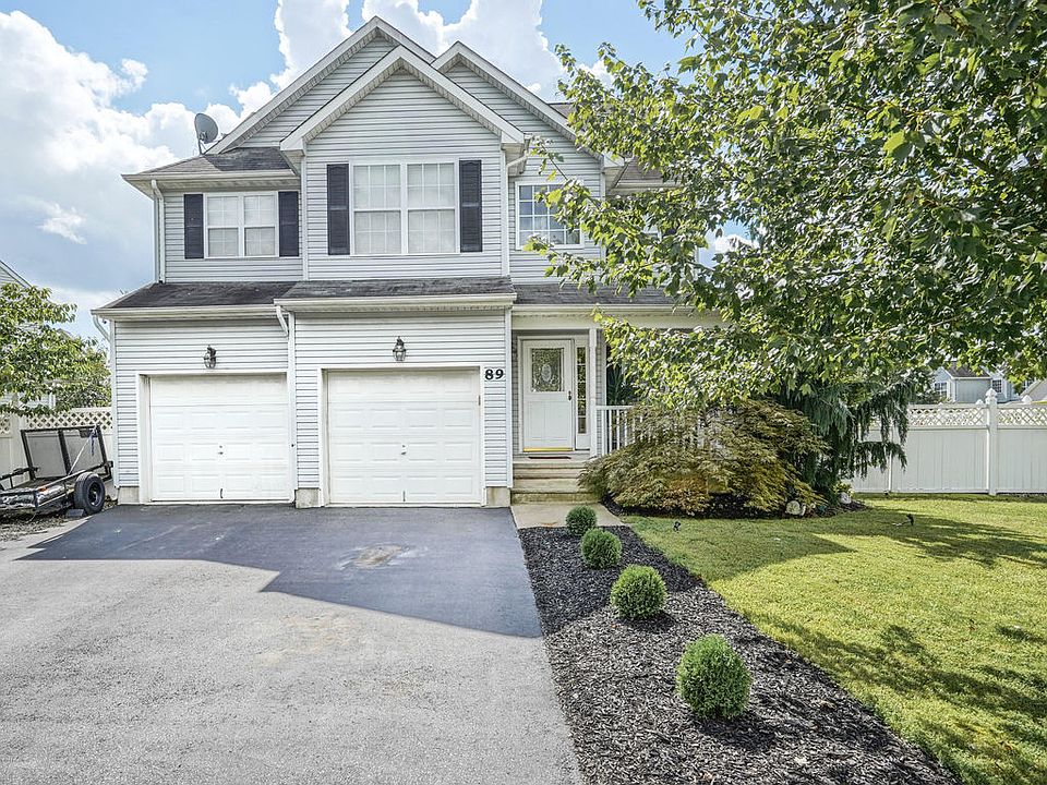 1st image of 89 Dolphin Cir E