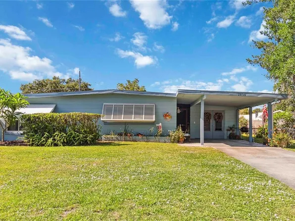 2830 W Oak St, Kissimmee, FL 34741
