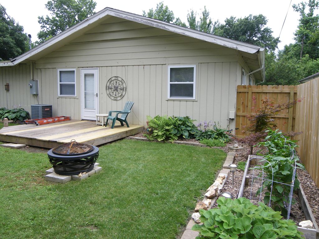 1443 E Berkeley Street, Springfield, MO - View 4