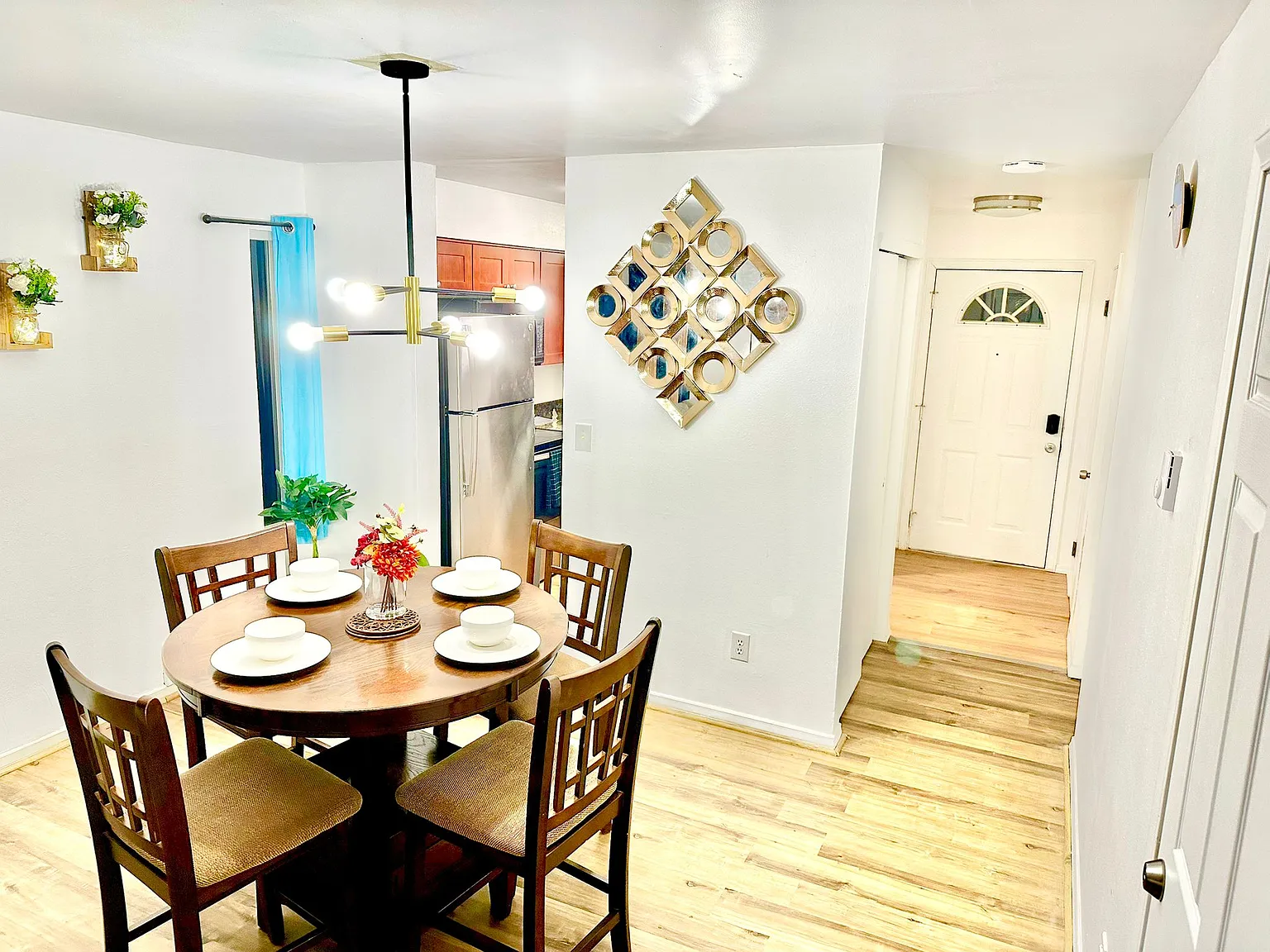 2 bed, 1.5 bath, 1000 sqft, $3,000 — Photo 4