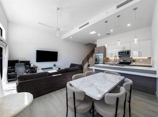 4480 NW 8th Pl, Plantation, FL 33317