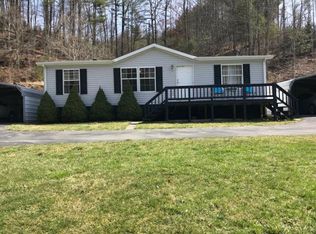 812 Wilcox Rd, Mountain City, TN 37683