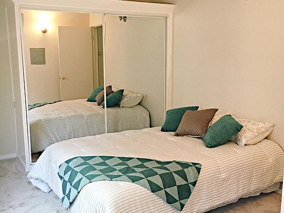5th image of 6515 Telegraph Ave APT 22