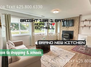 1129 207th Pl SE #B, Bothell, WA 98012