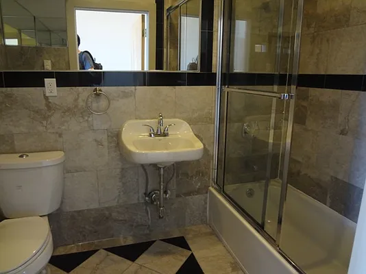 Rented by 5 Boro Realty Corp | media 21