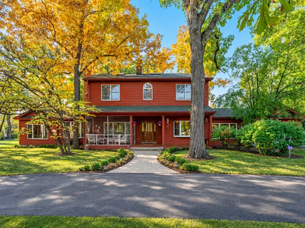 398 N River Glen Ave, Elmhurst, IL 60126