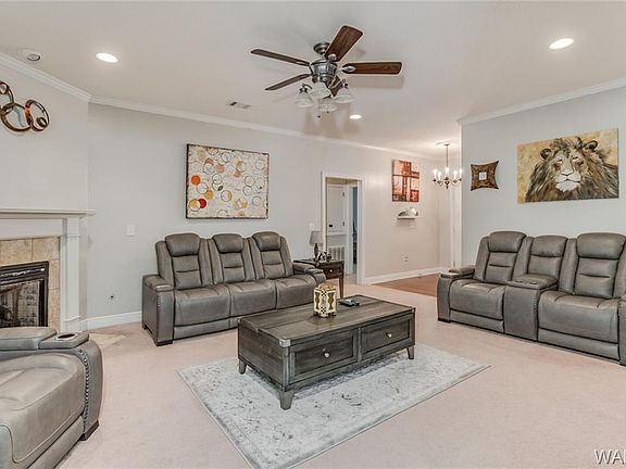 3rd image of 4110 E Lake Dr
