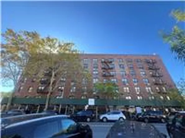 15272 Melbourne Ave APT 3A, Flushing, NY 11367