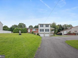 74 Magnolia Trl, Delta, PA 17314