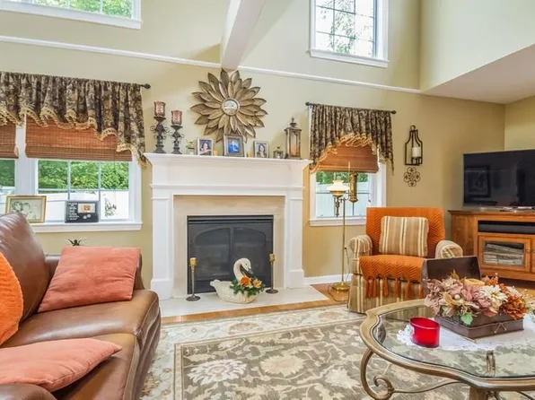 149 Burr Rd, Higganum, CT 06441