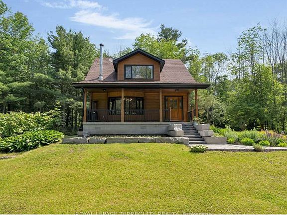 2nd image of 2668 McDonald Rd