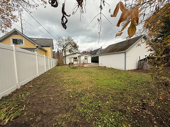 3rd image of 212 S Garfield Ave