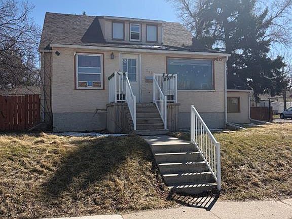 2nd image of 712 N 9th Ave S