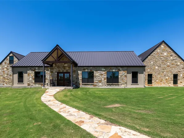 1005 Deepwater Rd, Brownwood, TX 76801