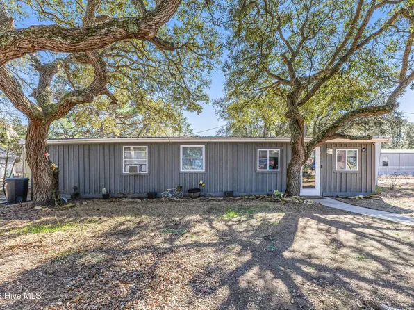 2749 White Street SW, Supply, NC 28462