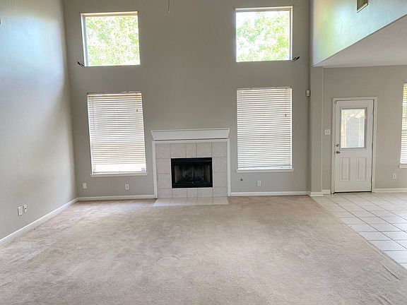 5th image of 16418 Northumberland Dr