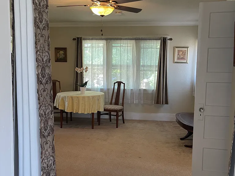 147 N Canyon Blvd #B — Photo 18