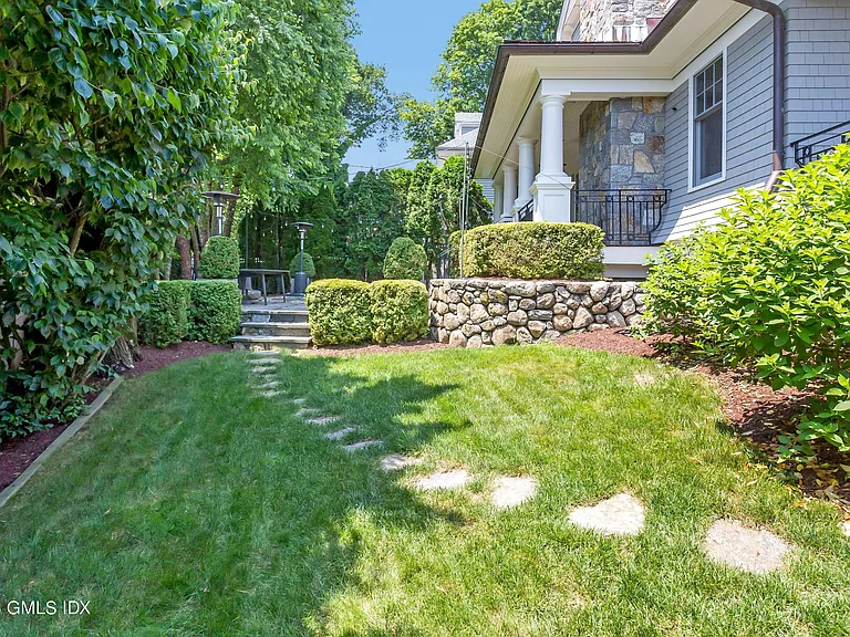 140 Havemeyer Pl — Photo 36