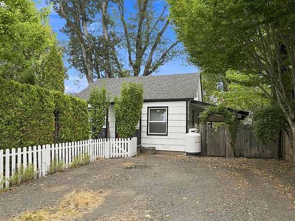 2nd image of 88159 4th St