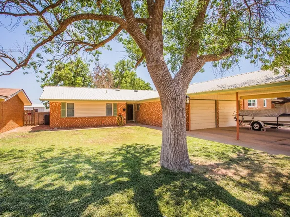 814 Linda Ln, Denver City, TX 79323
