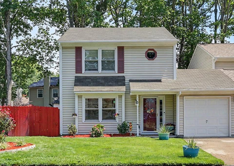 1st image of 3 Seaton Cir