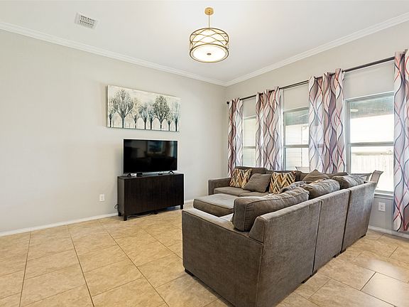 5th image of 14641 San Pablo Dr
