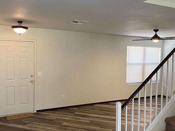 5th image of 10559 W Patrick Ln