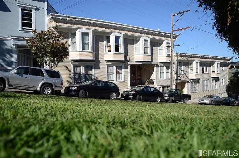 1st image of 212 Coso Ave