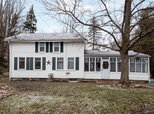 8747 State Rd, Colden, NY 14033