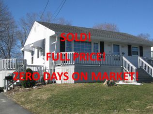27 Doris Ave, Tiverton, RI 02878