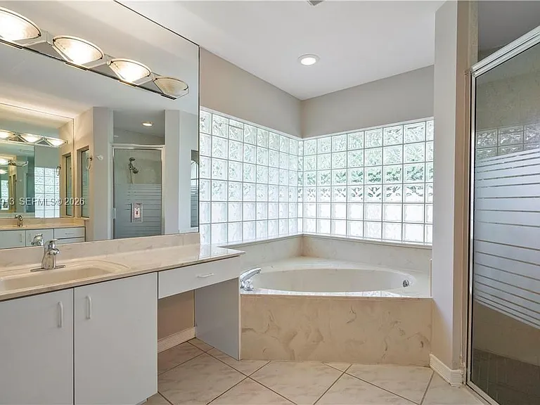 4999 Chardonnay Dr #4999 — Photo 11
