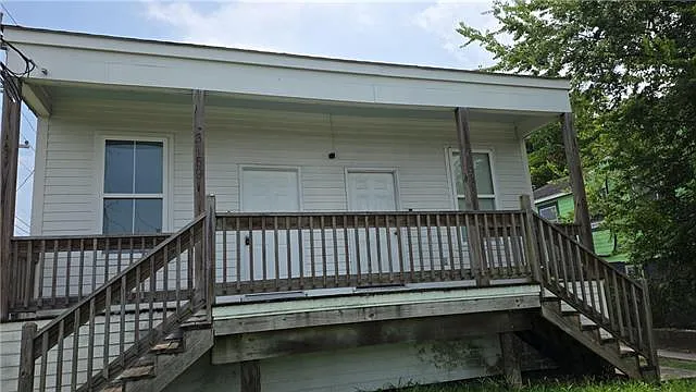 3139 Music St